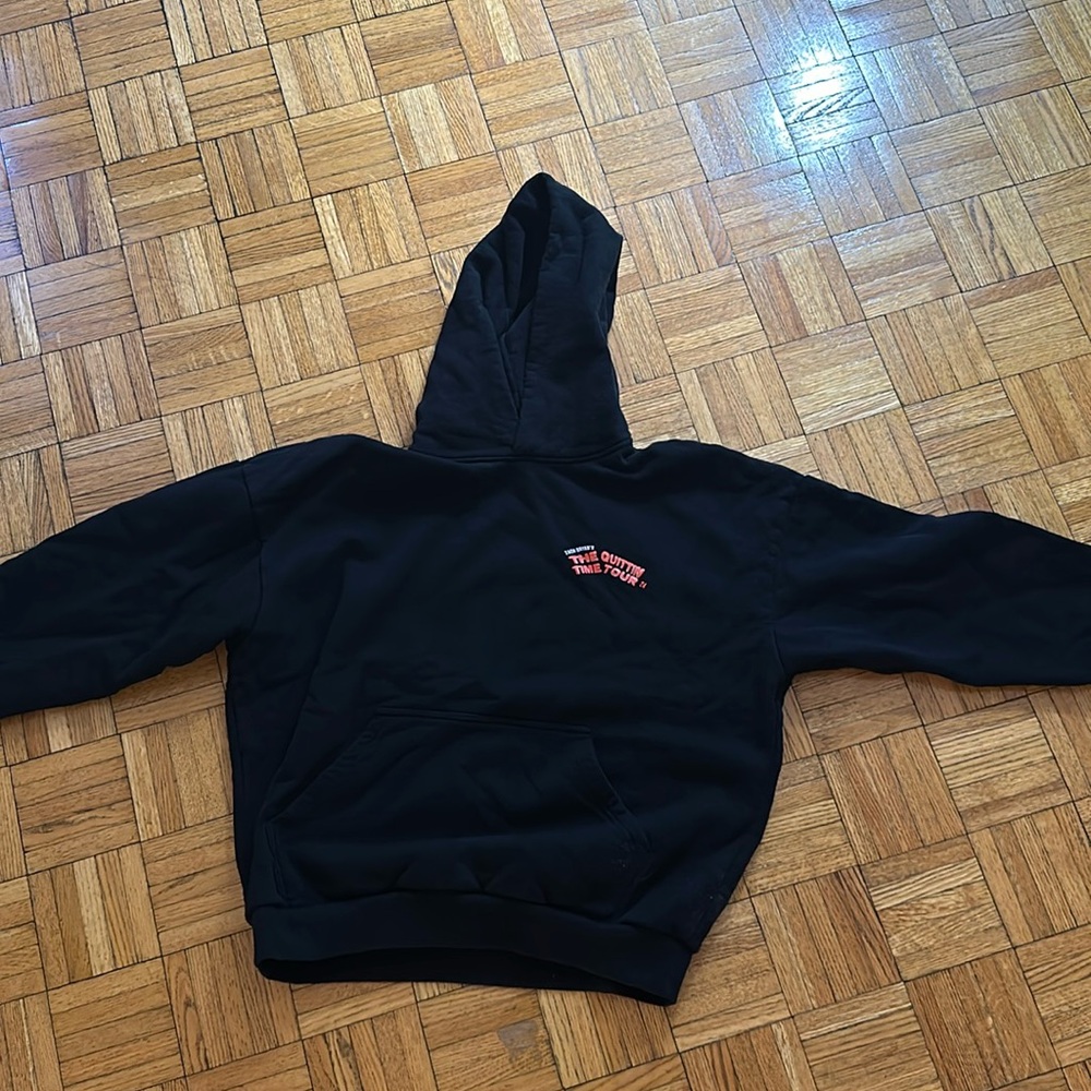 Basically new have wore maybe 5 times no stains or damage. Just winter cleaning